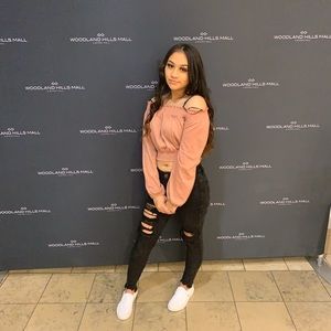 Meet your Posher, Angela